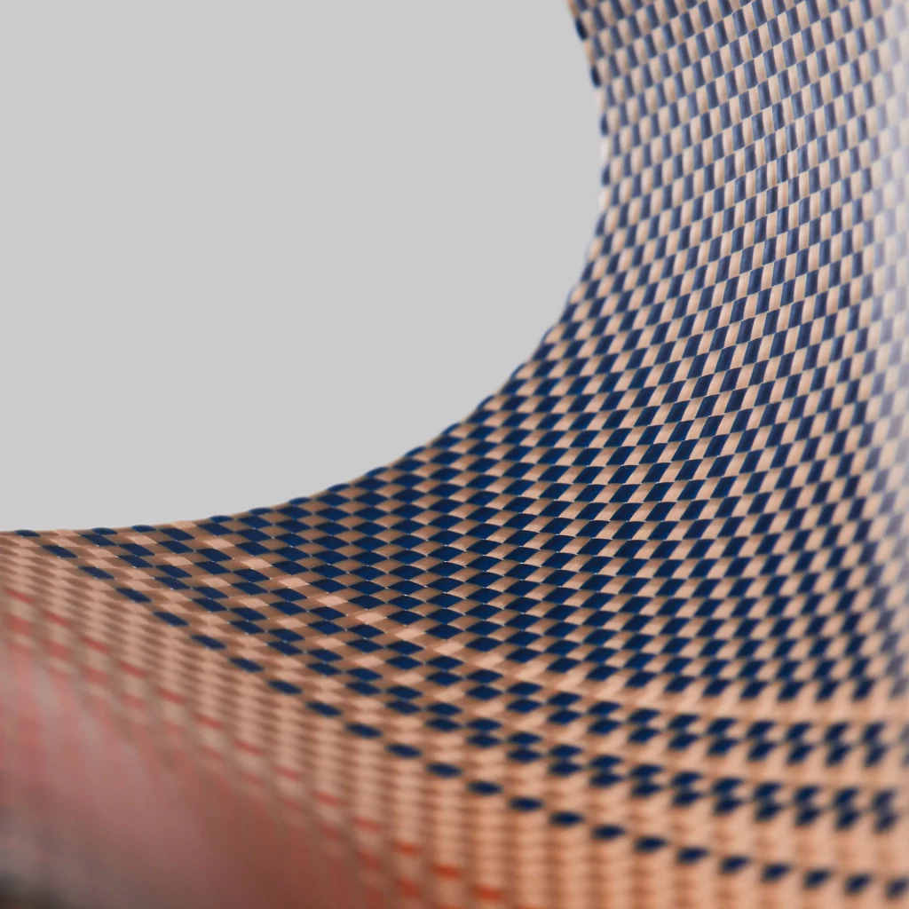 Magnetic Woven Wallet - Image 11